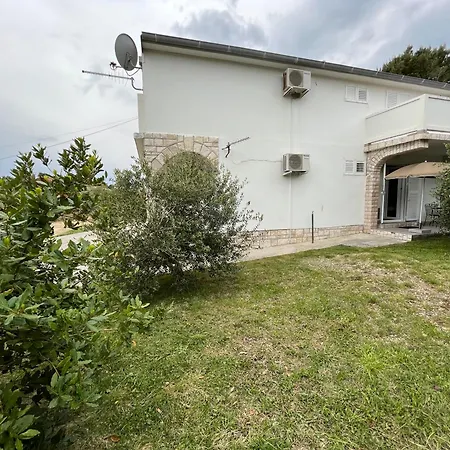 Babic Appartamento Rab Town