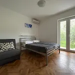 Babic Apartman Rab Town